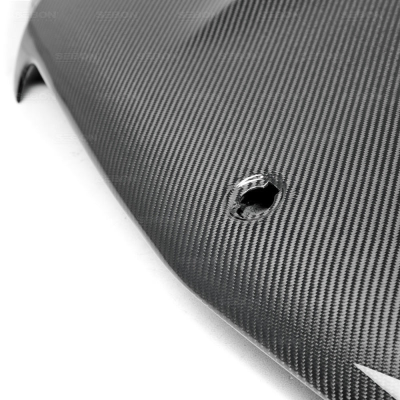 Seibon 12-14 Mercedes C-Class GT Style Carbon Fiber Hood