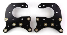 Cargar imagen en el visor de la galería, Wilwood Brackets (2) - P/S Rear - Small Ford 2.66in Offset