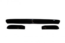Cargar imagen en el visor de la galería, AVS 03-05 Dodge RAM 2500 Bugflector Deluxe 3pc Medium Profile Hood Shield - Smoke