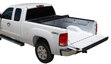 Cargar imagen en el visor de la galería, Tonno Pro 07-13 Chevy Silverado 1500 6.6ft Fleetside Lo-Roll Tonneau Cover