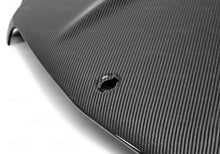 Cargar imagen en el visor de la galería, Seibon 08-11 Mercedes-Benz C-Class GT-Style Carbon Fiber Hood