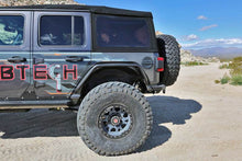 Cargar imagen en el visor de la galería, Fabtech 18-21 Jeep JL 4WD Rear Steel Tube Fenders - Textured Black