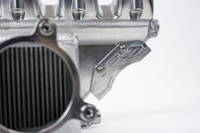 Cargar imagen en el visor de la galería, CSF BMW M2/M3/M4 S58 Comp &amp; Non-Comp (G8X) Charge-Air Cooler Manifold - Raw Billet