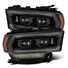 Cargar imagen en el visor de la galería, AlphaRex 19-21 Ram 2500 PRO-Series Projector Headlights Plank Style Alpha Black w/Activation Light