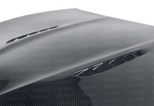 Cargar imagen en el visor de la galería, Seibon 10-13 BMW 5 Series and M5 Series (F10) BT-Style Carbon Fiber Hood