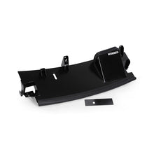 Cargar imagen en el visor de la galería, Mishimoto 2016+ Ford Focus RS Thermostatic Oil Cooler Kit - Black