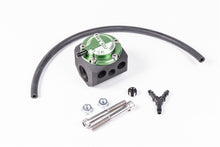 Cargar imagen en el visor de la galería, Radium Engineering Fuel Rail In Line Pulse Damper 6AN