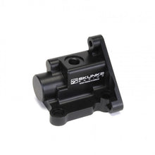 Cargar imagen en el visor de la galería, Skunk2 00-09 Honda S2000 (All Models) Black Anodized Billet Solenoid