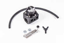 Cargar imagen en el visor de la galería, Radium Engineering Fuel Rail In Line Extra Range Pulse Damper 6AN