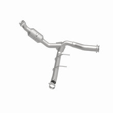 Cargar imagen en el visor de la galería, Magnaflow Conv DF 2011-2014 F-150 5.0L Underbody