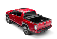 Cargar imagen en el visor de la galería, Extang 2022 Toyota Tundra (5 1/2 ft) Trifecta ALX (Works w/Rail System)