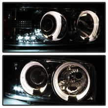 Cargar imagen en el visor de la galería, Spyder GMC Sierra 1500/2500/3500 99-06 Projector Headlights LED Halo LED Smoke PRO-YD-CDE00-HL-SMC