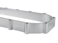 Cargar imagen en el visor de la galería, Skunk2 Ultra Series Honda/Acura Silver RACE Intake Manifold 2 Liter Spacer (Inc Gasket &amp; Hardware)