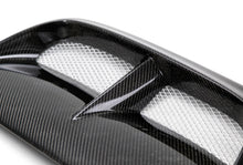 Cargar imagen en el visor de la galería, Seibon 04-05 Subaru WRX/STi CW Carbon Fiber Hood Scoop - Only Fits OEM Hoods (Not Seibon Hoods)