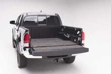 Cargar imagen en el visor de la galería, BedRug 05-23 Toyota Tacoma 5ft Bed Mat (Use w/Spray-In &amp; Non-Lined Bed)