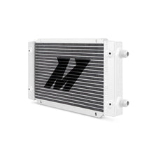 Cargar imagen en el visor de la galería, Mishimoto Universal 19 Row Dual Pass Oil Cooler