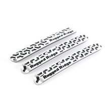 Cargar imagen en el visor de la galería, Rugged Ridge Elite Dr Hndle Insert Contrast Tread2D 07-18 Jeep Wrangler JK